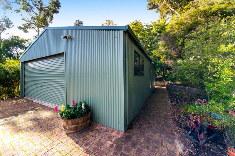 Photo - 121 Warren Road, Nannup WA 6275 - Image 10