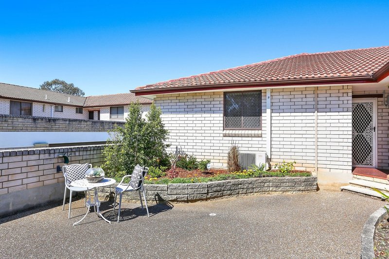 Photo - 12/10-12 Edwin Street, Regents Park NSW 2143 - Image 5