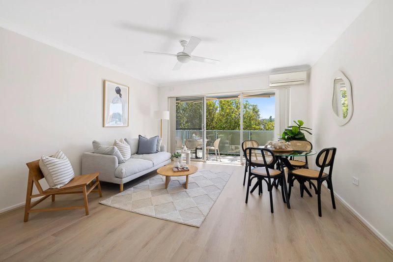 Photo - 12/10 Avon Road, Dee Why NSW 2099 - Image 1