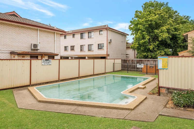 Photo - 12/10 Clifford Avenue, Canley Vale NSW 2166 - Image 7