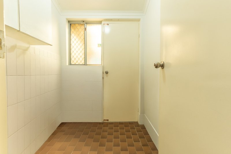 Photo - 1/210 North Beach Drive, Tuart Hill WA 6060 - Image 5