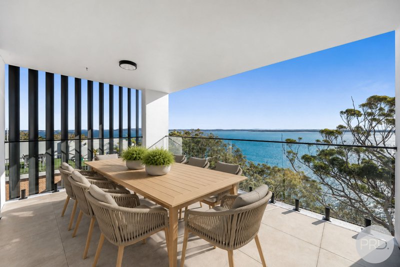Photo - 12/10 Thurlow Avenue, Nelson Bay NSW 2315 - Image 1