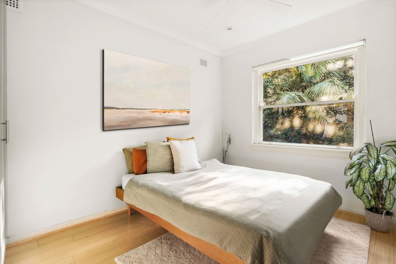 Photo - 12/10 Warners Avenue, North Bondi NSW 2026 - Image 4