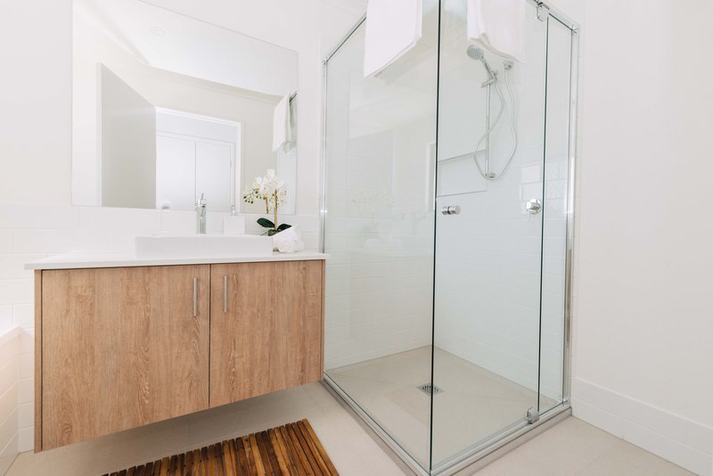 Photo - 12/100 Spitfire Avenue, Strathpine QLD 4500 - Image 11