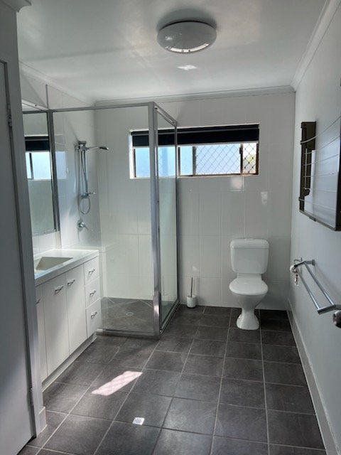 Photo - 12/100 Talford Street, Allenstown QLD 4700 - Image 6