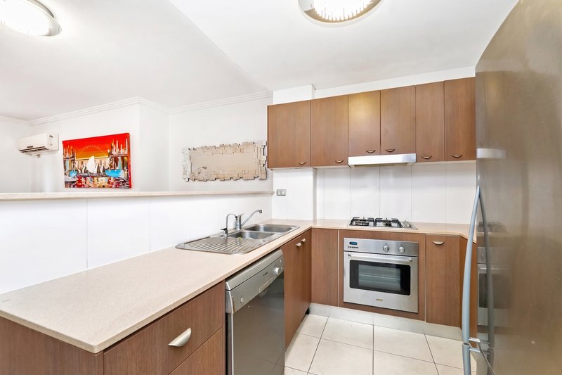 Photo - 12/104 William Street, Five Dock NSW 2046 - Image 2