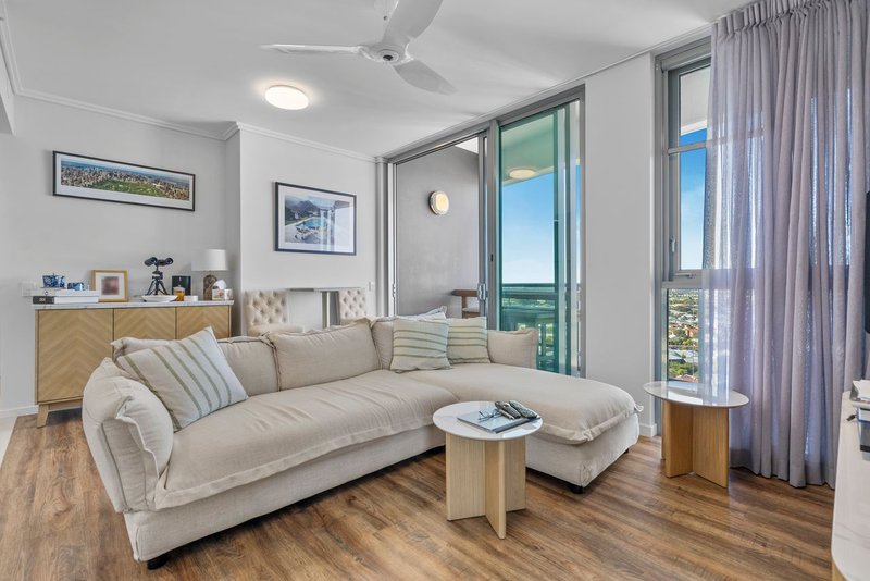 Photo - 12104/8 Harbour Road, Hamilton QLD 4007 - Image 2