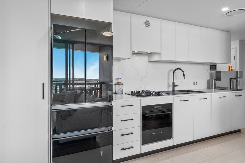 Photo - 12104/8 Harbour Road, Hamilton QLD 4007 - Image 5