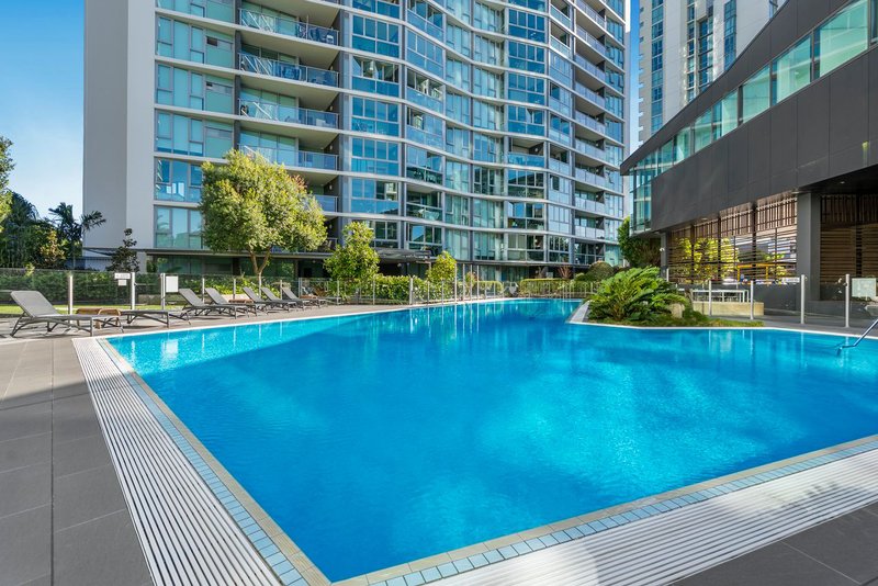 Photo - 12104/8 Harbour Road, Hamilton QLD 4007 - Image 13