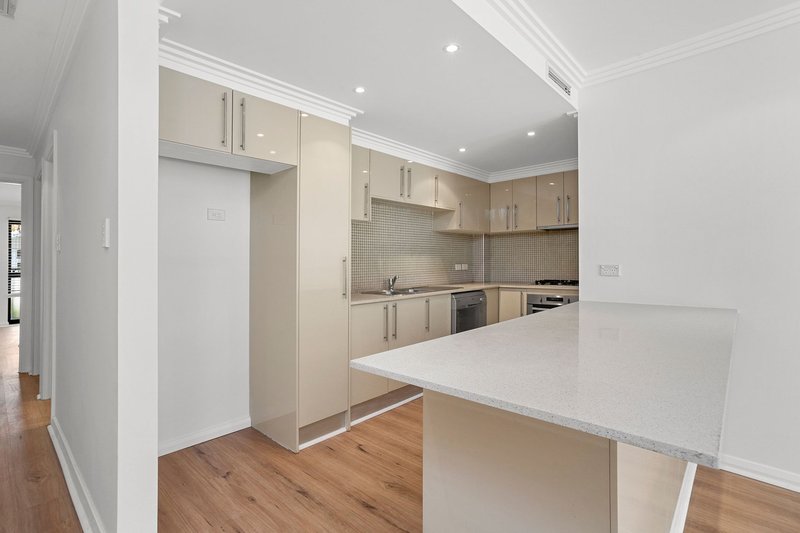 Photo - 12/105-109 Lagoon Street, Narrabeen NSW 2101 - Image 2