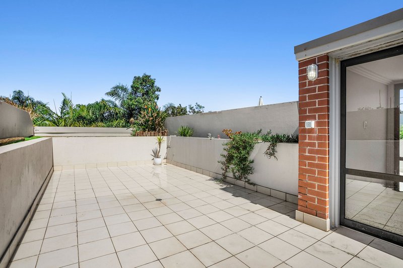 Photo - 12/105-109 Lagoon Street, Narrabeen NSW 2101 - Image 5