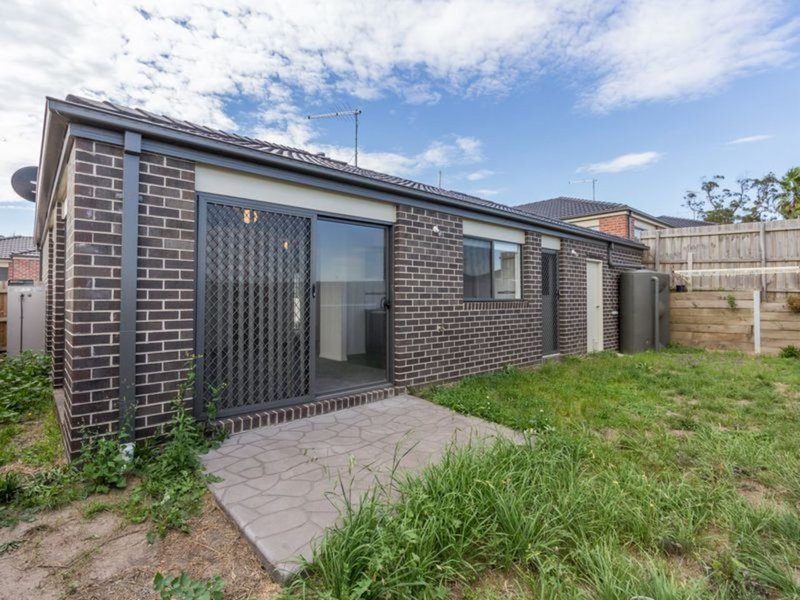 Photo - 12/107 Army Road, Pakenham VIC 3810 - Image 9