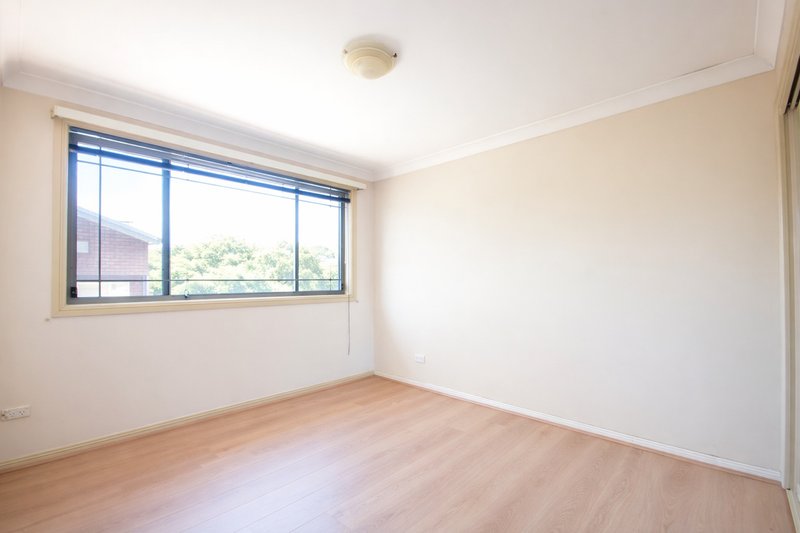Photo - 12/11-15 Currong Street, South Wentworthville NSW 2145 - Image 7
