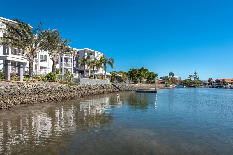 Photo - 12/11-19 Taylor Street, Biggera Waters QLD 4216 - Image 15