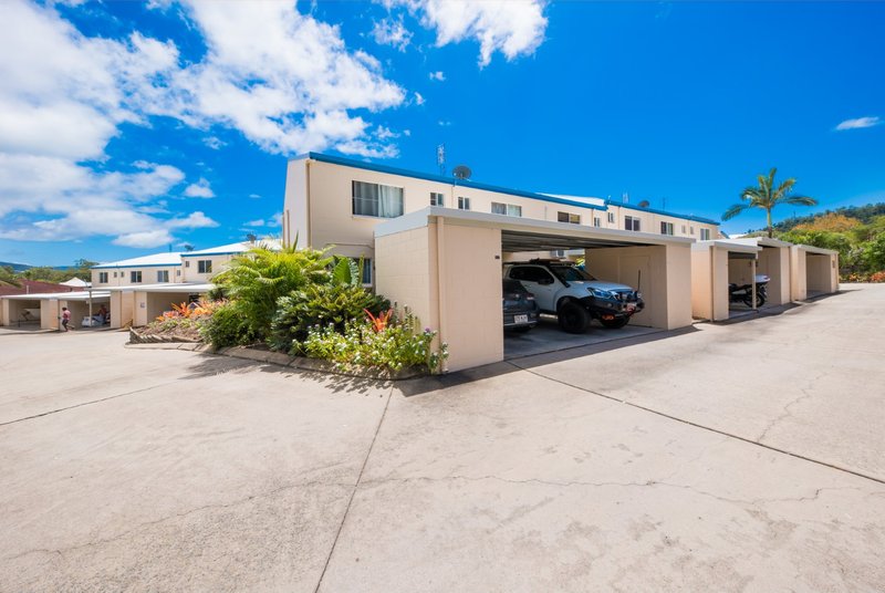 12/11 Island Drive, Cannonvale QLD 4802