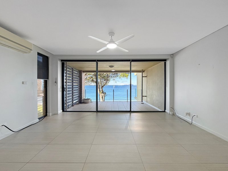 Photo - 1/211 Soldiers Point Road, Salamander Bay NSW 2317 - Image 2