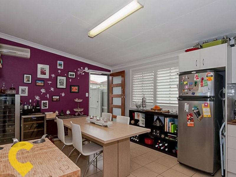 Photo - 1/211 Webster Road, Stafford QLD 4053 - Image 6