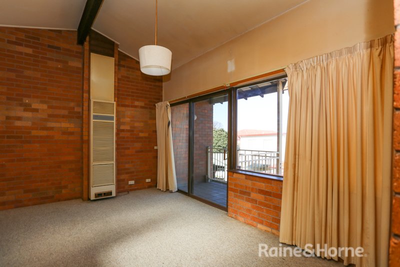 Photo - 12/110 George Street, Bathurst NSW 2795 - Image 8