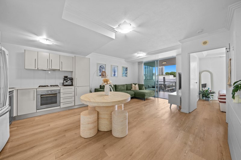 Photo - 1211/10 Fifth Avenue, Palm Beach QLD 4221 - Image 1