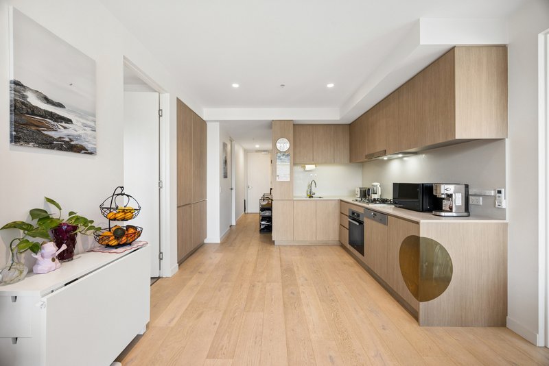 Photo - 1211/15 Austin Street, Adelaide SA 5000 - Image 8