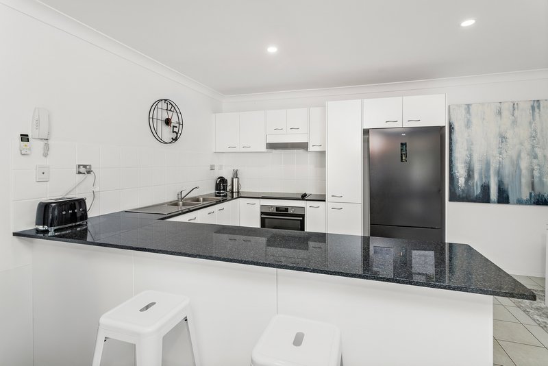 Photo - 12/116 Shoalhaven Street, Kiama NSW 2533 - Image 2