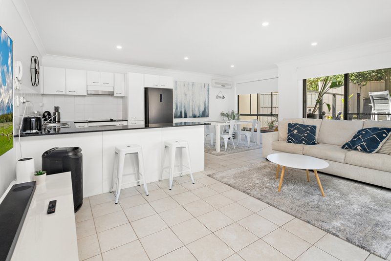 Photo - 12/116 Shoalhaven Street, Kiama NSW 2533 - Image 9