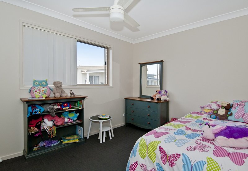 Photo - 121/172-180 Fryar Road, Eagleby QLD 4207 - Image 6