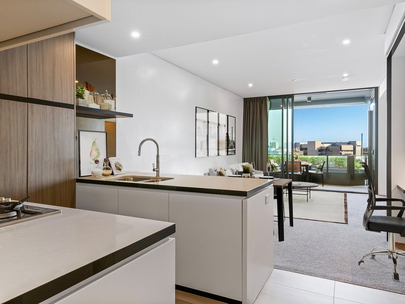 Photo - 1211/9 Christie Street, South Brisbane QLD 4101 - Image 2