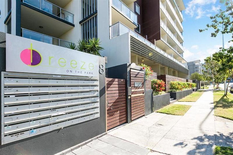 Photo - 12/12 Belgrave Road, Indooroopilly QLD 4068 - Image 5