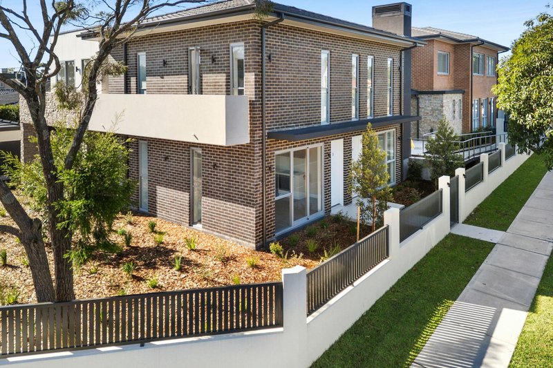 Photo - 12/12 Darley Street, Forestville NSW 2087 - Image 1