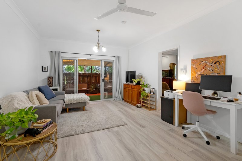 Photo - 12/12 Mayers Street, Manunda QLD 4870 - Image 5