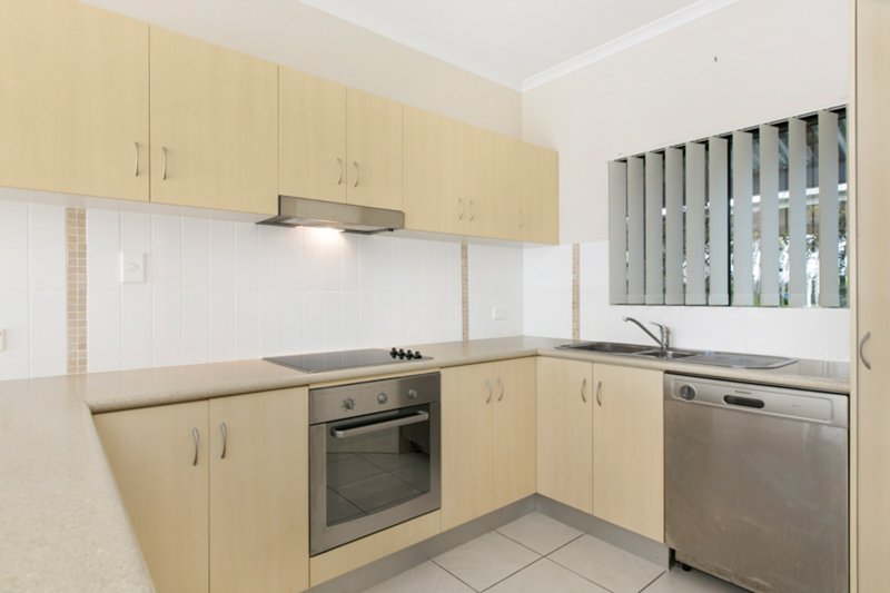 Photo - 12/12 Oyster Court, Trinity Beach QLD 4879 - Image 3