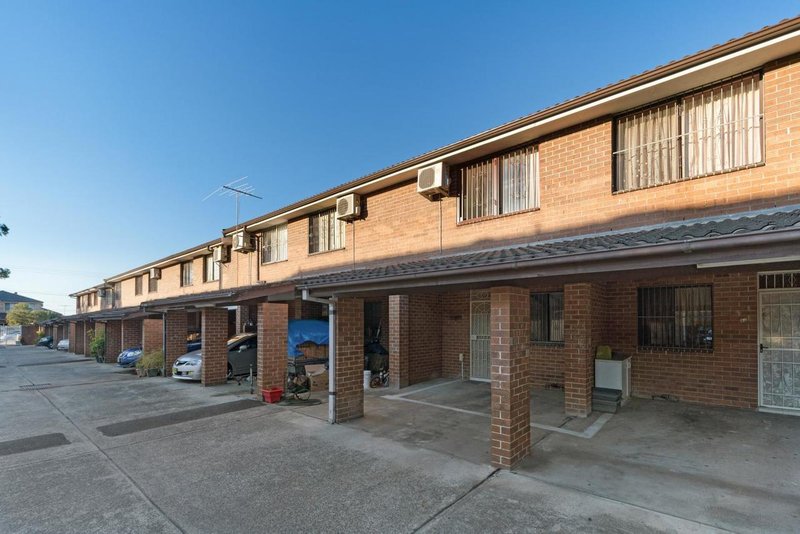 Photo - 12/12 St Johns Road, Cabramatta NSW 2166 - Image 2