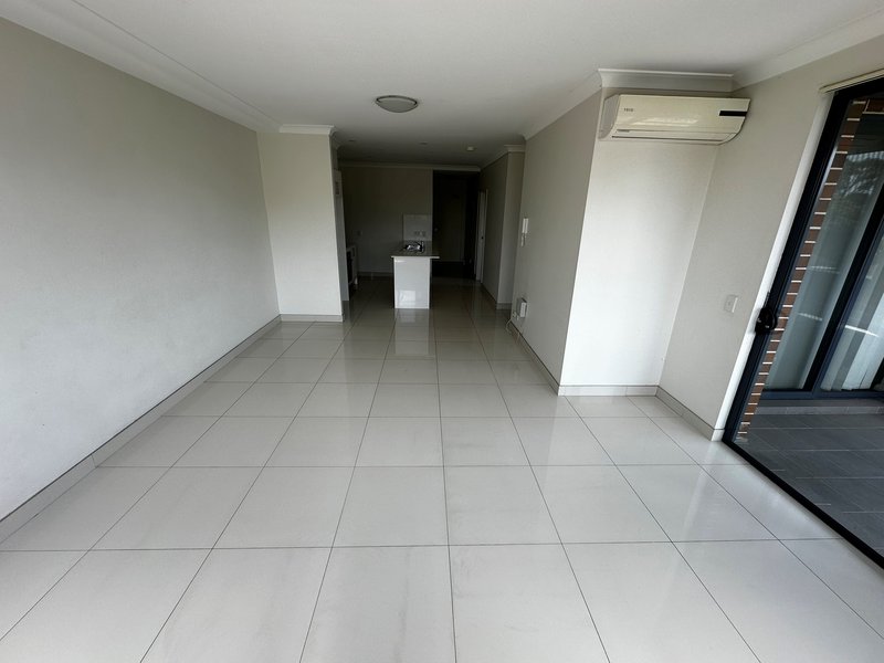 Photo - 12/125 Memorial Ave , Liverpool NSW 2170 - Image 6