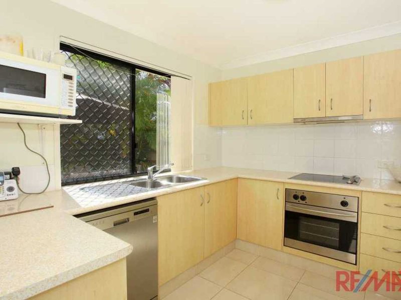 Photo - 12/127 Gooding Dr , Merrimac QLD 4226 - Image 8