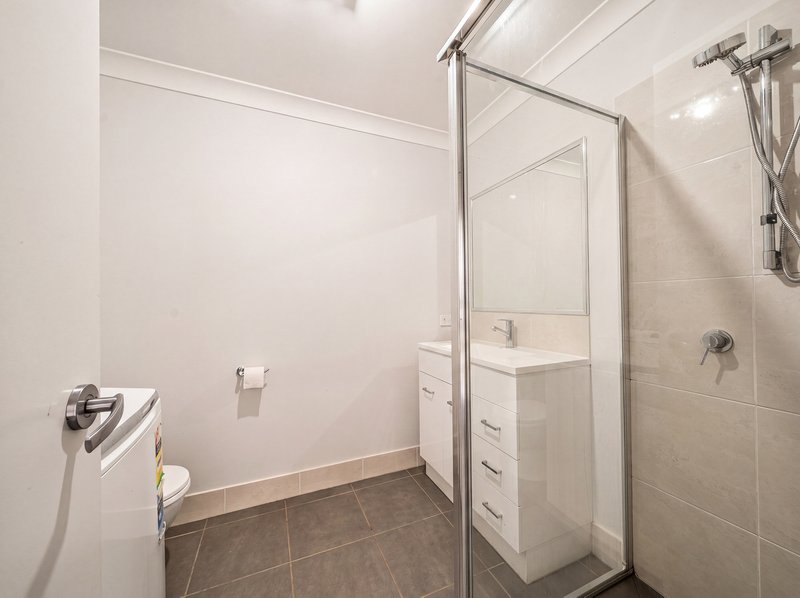 Photo - 1&2/12A Cornelius Street, Clontarf QLD 4019 - Image 20