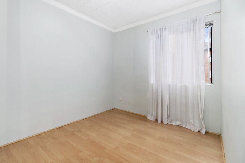 Photo - 12/13-15 Nagle Street, Liverpool NSW 2170 - Image 4