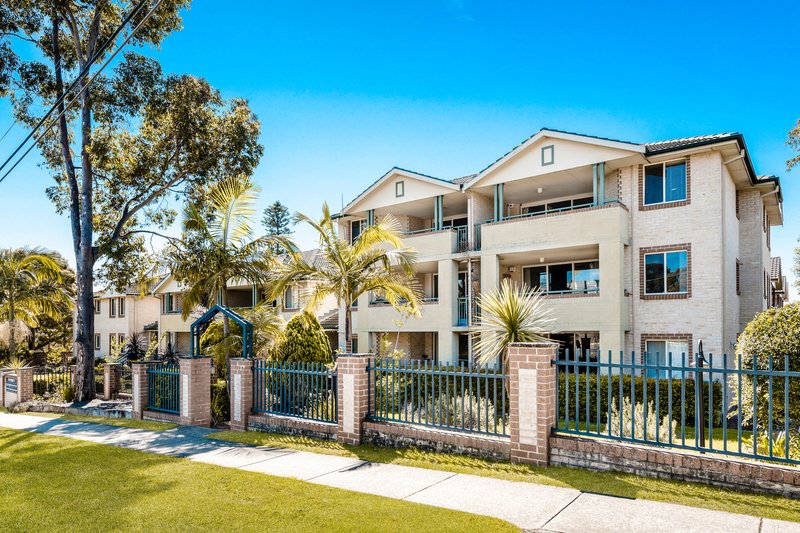 Photo - 12/13-19 Railway Street, Baulkham Hills NSW 2153 - Image 1