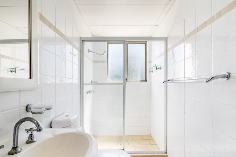 Photo - 12/13-19 Railway Street, Baulkham Hills NSW 2153 - Image 5