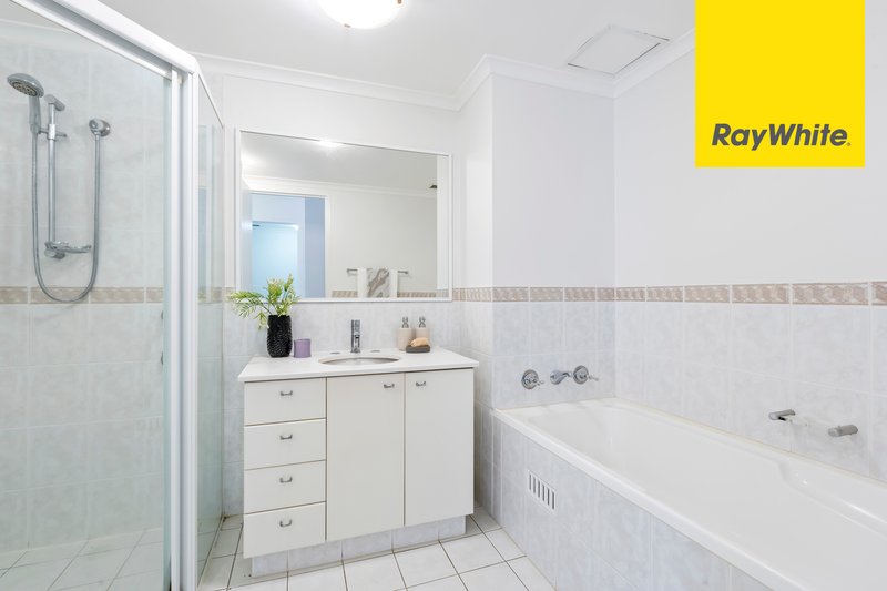 Photo - 12/13-23 Lancaster Drive, Marsfield NSW 2122 - Image 5