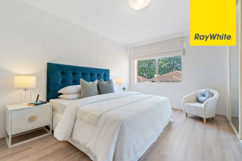 Photo - 12/13-23 Lancaster Drive, Marsfield NSW 2122 - Image 6