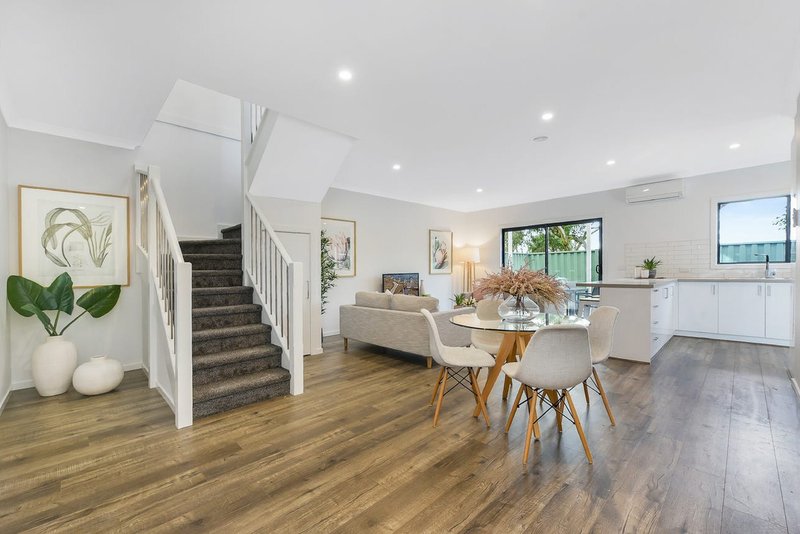 Photo - 12/13 Baileyana Drive, Endeavour Hills VIC 3802 - Image 2