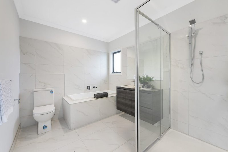 Photo - 12/13 Baileyana Drive, Endeavour Hills VIC 3802 - Image 8