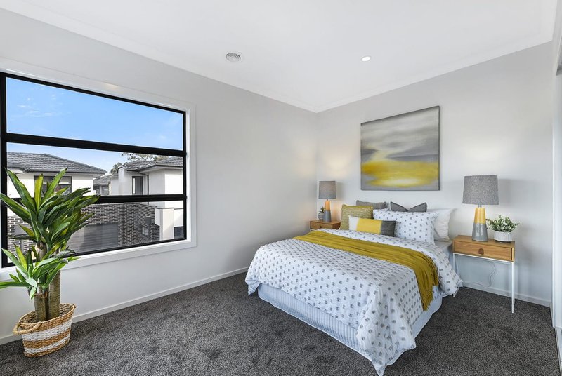 Photo - 12/13 Baileyana Drive, Endeavour Hills VIC 3802 - Image 10