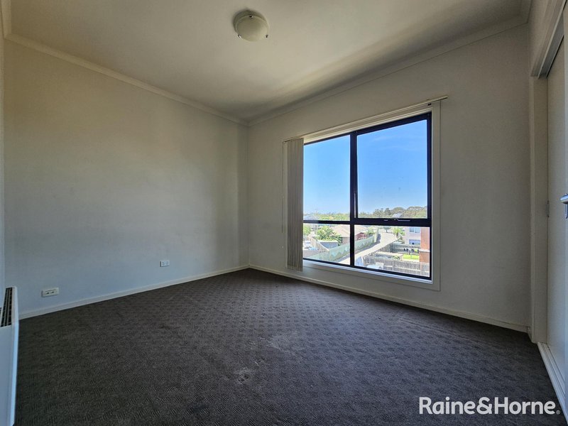 Photo - 12/13 St Albans Road, St Albans VIC 3021 - Image 6