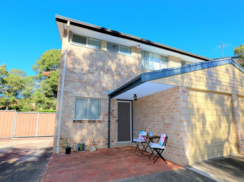 Photo - 12/135 Rex Road, Georges Hall NSW 2198 - Image 2