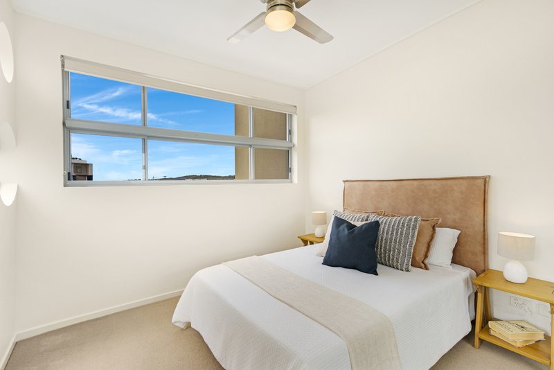 Photo - 12/137 Scottsdale Drive, Robina QLD 4226 - Image 11