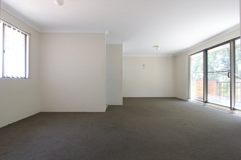 Photo - 12/138 Moore Street, Liverpool NSW 2170 - Image 3