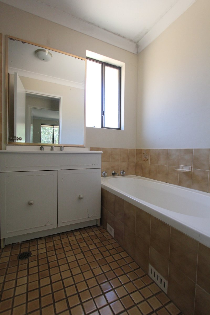 Photo - 12/138 Moore Street, Liverpool NSW 2170 - Image 7