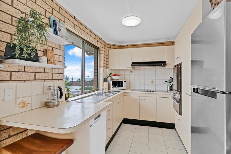 Photo - 12/14-16 Camfield Street, Alexandra Headland QLD 4572 - Image 3